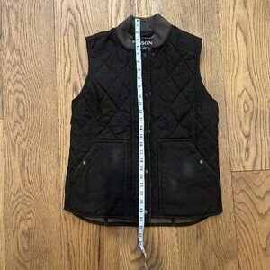 Filson Waxed Vest Size Small